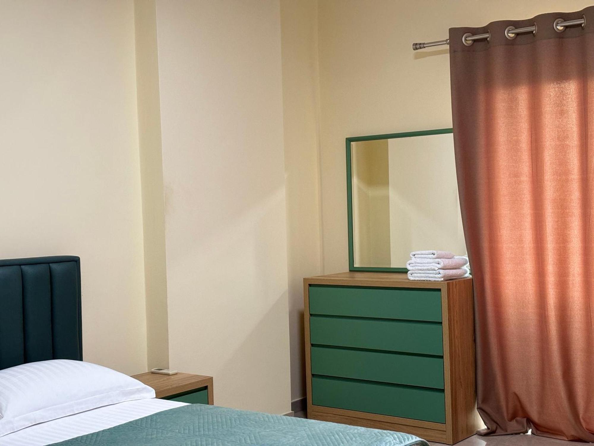 Tam 2Bdr Center Taiwan Apartment 티라나 외부 사진