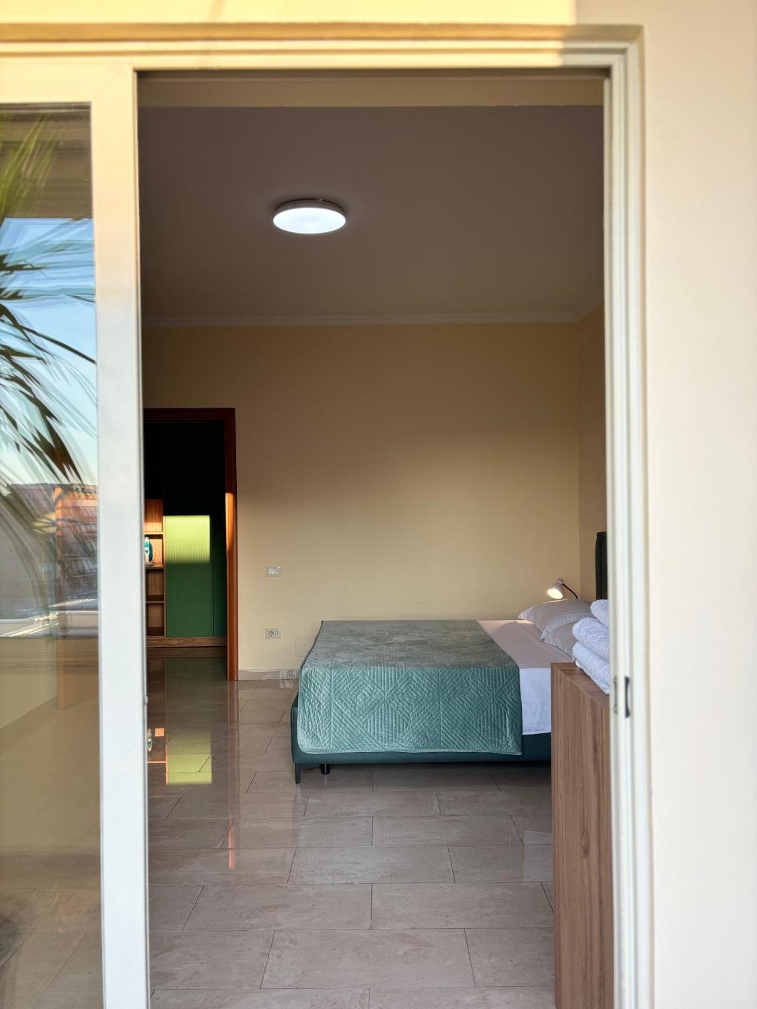 Tam 2Bdr Center Taiwan Apartment 티라나 외부 사진