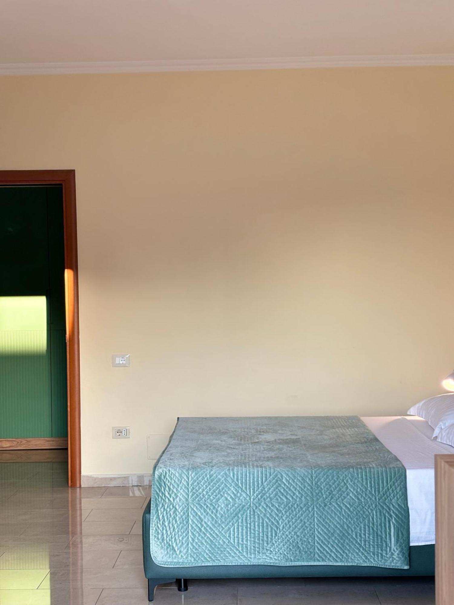 Tam 2Bdr Center Taiwan Apartment 티라나 외부 사진